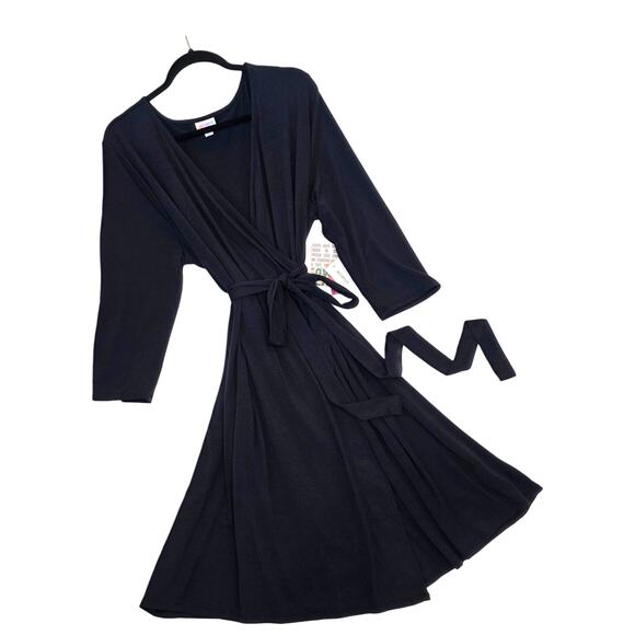 LuLaRoe Michelle Wrap Dress 2XL Navy Blue Solid Adjustable 3/4 Sleeve - Picture 6 of 10